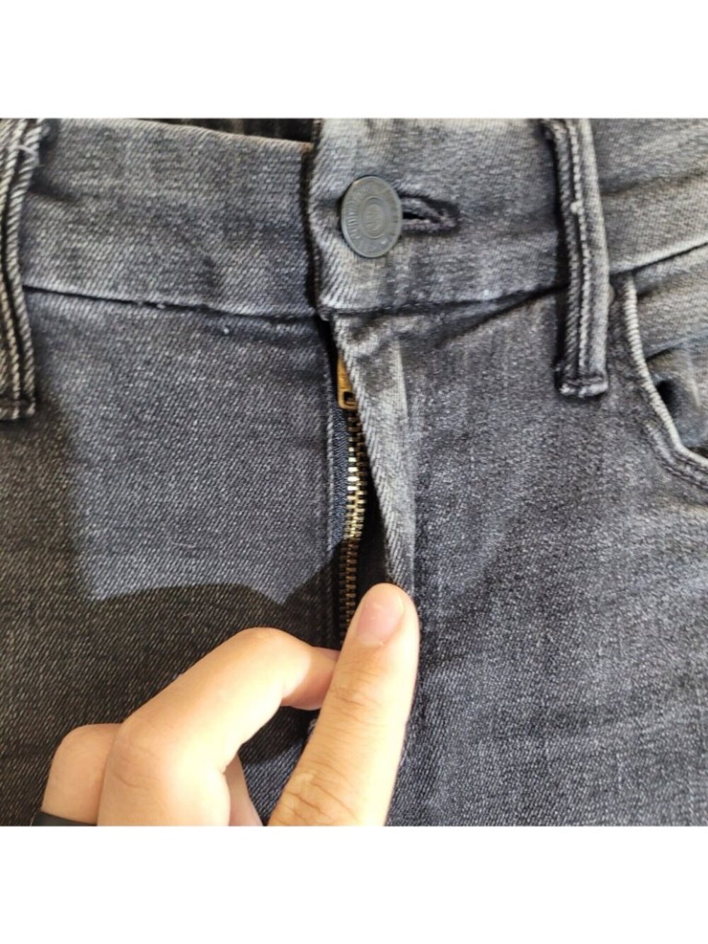 Mother The Looker Jeans Womens 24 Black Cat Got Your Tongue Wash Stretch Denim - Picture 3 of 14